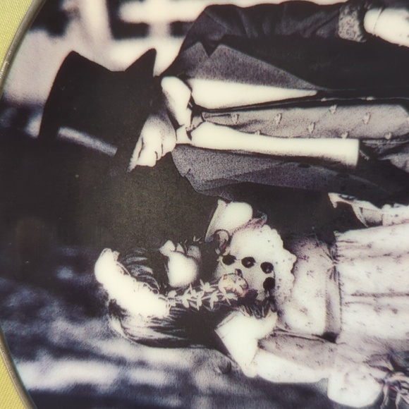 Kim Anderson Pretty as a Picture Commemorative Wedding Art Plate, 1997 - Picture 2 of 9